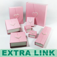 Caja de empaquetado modificada para requisitos particulares plegable rosada de la joyería del diamante del logotipo con la cerradura magnética